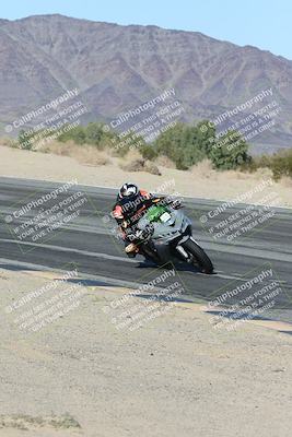 media/Dec-04-2025-Racers Edge (Thu) [[5ebc9f124d]]/3-B Group/7-Session 4 (Turn 10 Inside)/